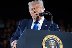 Trump faz cortes de financiamento nas emissoras pblicas dos EUA (foto: SAUL LOEB/AFP
)