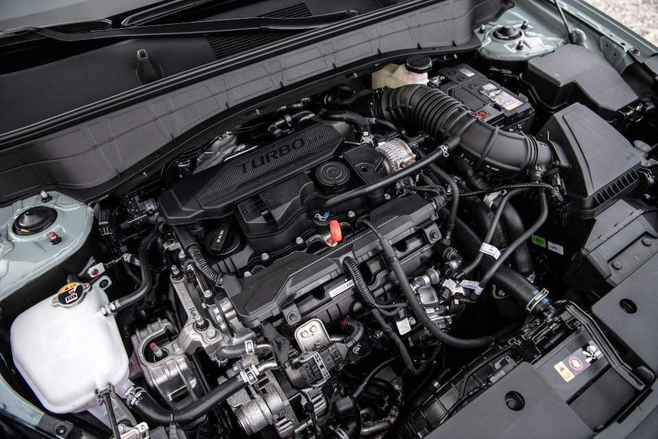 Motor 1.6 aspirado e eltrico entregam juntos 141 cavalos de potncia (Hyunday/Divulgao)