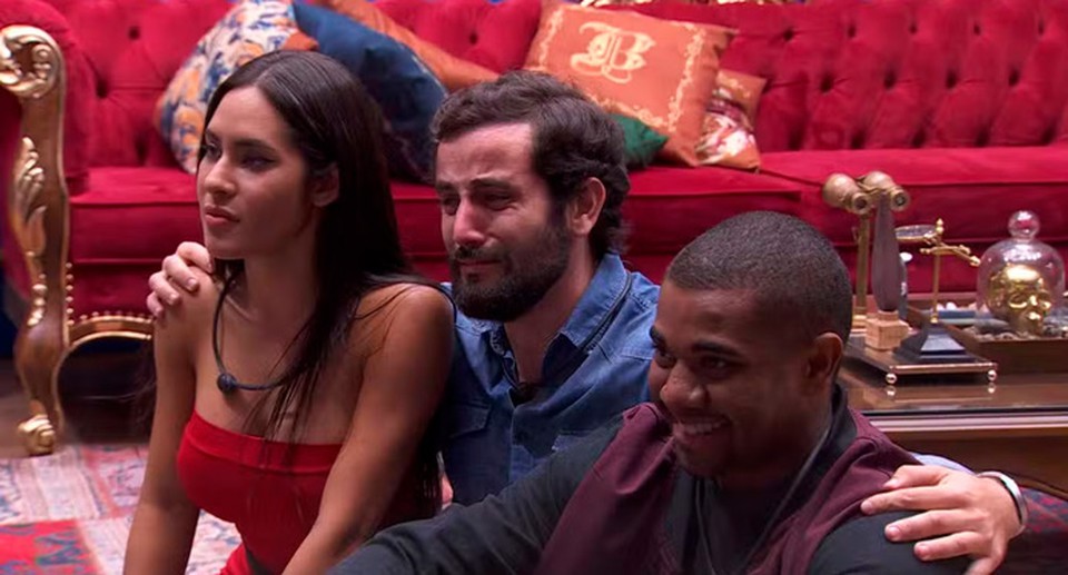 Davi, Isabelle e Matteus so os finalistas do BBB 24 (Foto: Reproduo/TV Globo)