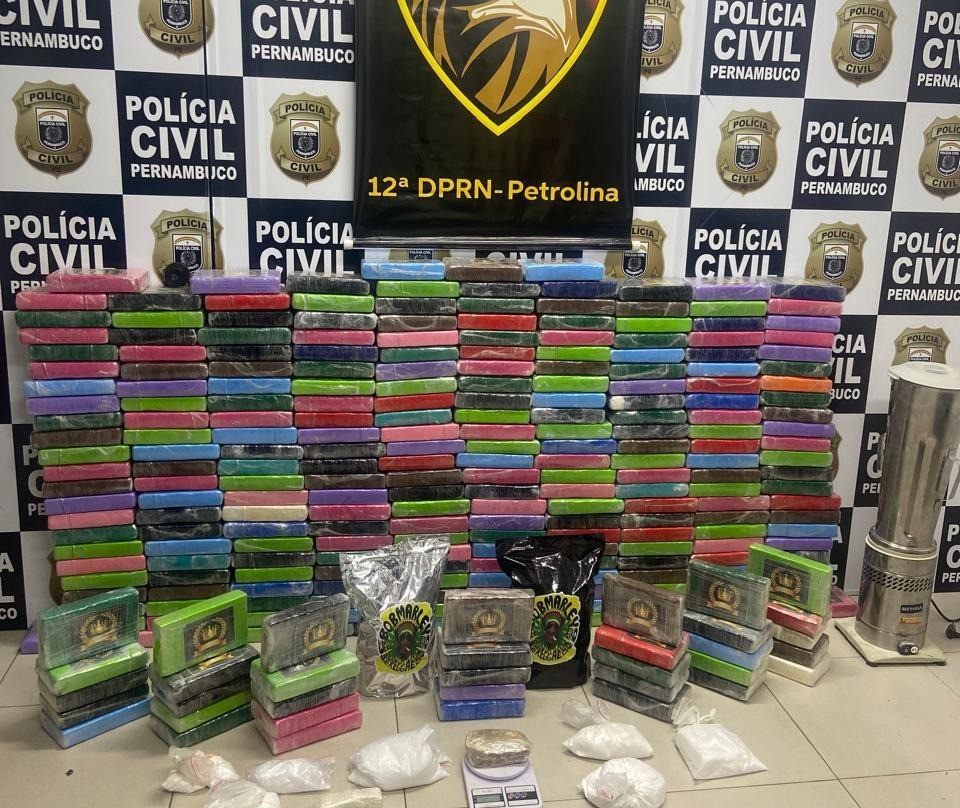  A droga, que era distribuda para locais como o Recife e o Vale do So Francisco, era armazenada em uma fazenda, na zona rural (Foto: Reproduo/PCPE)