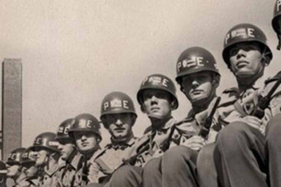 H 60 anos o golpe militar ocorria e a ditadura militar comeava no Brasil (Foto: Reproduo/TRE-BA)