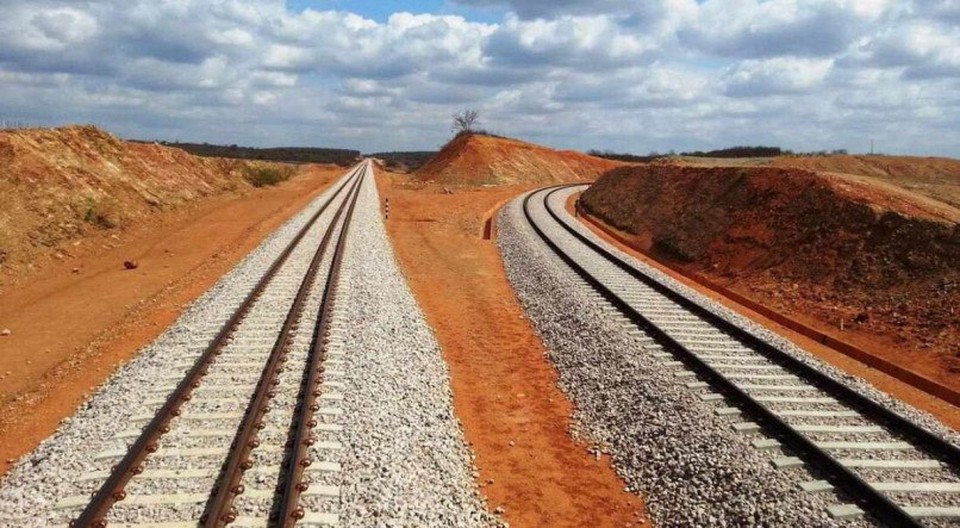Trecho Salgueiro-Suape da Ferrovia Transnordestina ser financiado com recursos do Programa de Acelerao do Crescimento (PAC) (Divulgao/TLSA)