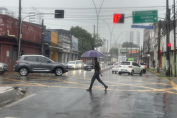 Apac alerta para chuvas moderadas a fortes em trs regies do Estado; confira (Foto: Romulo Chico/DP)