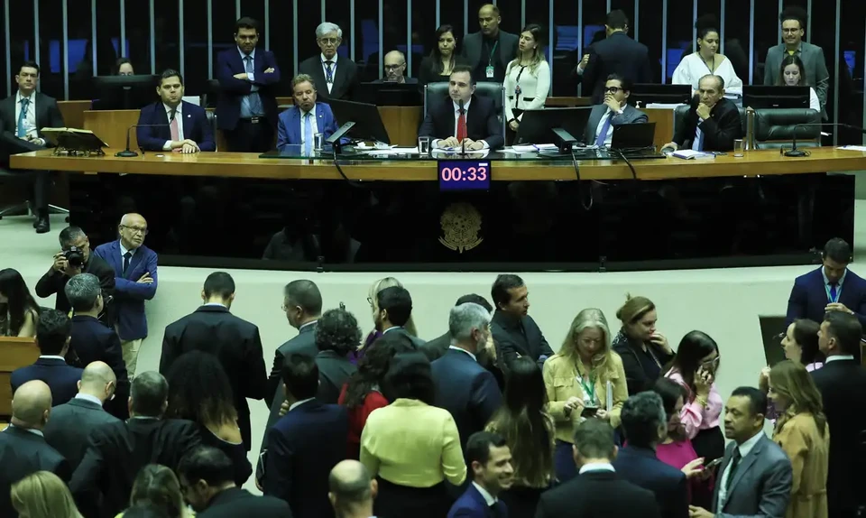 Acordo de lideranas permitiu a transferncia de emendas para as comisses de Sade das duas casas (foto: Lula Marques/ Agncia Brasil)