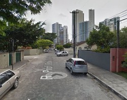 O caso aconteceu na Rua Amaro Coutinho, no bairro do Rosarinho, na Zona Norte do Recife 