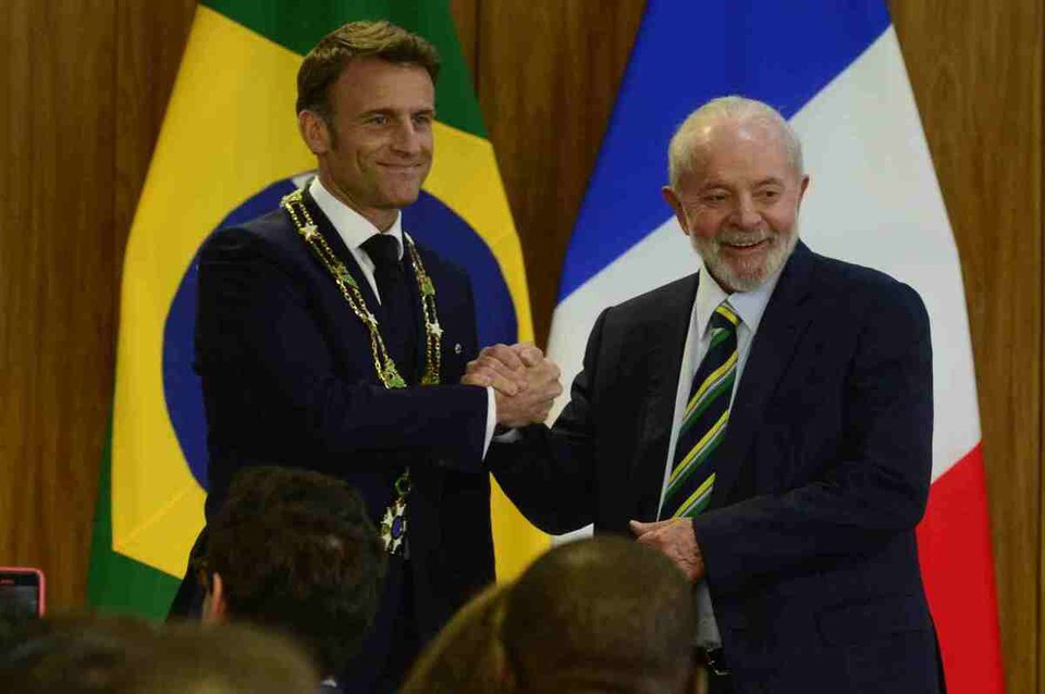 
Luiz Incio Lula da Silva, presidente do Brasil, e Emmanuel Macron, presidente da Frana, se reuniram nesta quinta-feira (28) no Palcio do Planalto (foto: Marcelo Ferreira/CB/D.A Press)