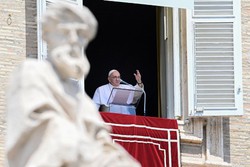 Papa descarta investigação de cardeal canadense acusado de agressão sexual (Foto: VINCENZO PINTO / AFP)