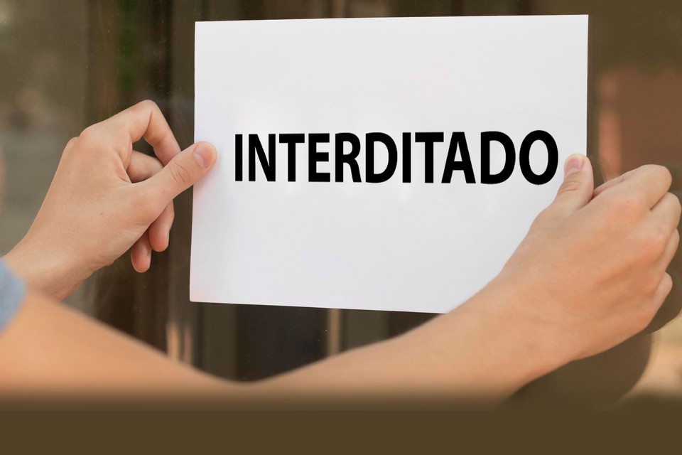 O espao considerado clandestino abrigava cerca de 20 pessoas e no tinha documentos, licenas ou alvars de funcionamento. (Foto: Reproduo/ Portal MPPE)