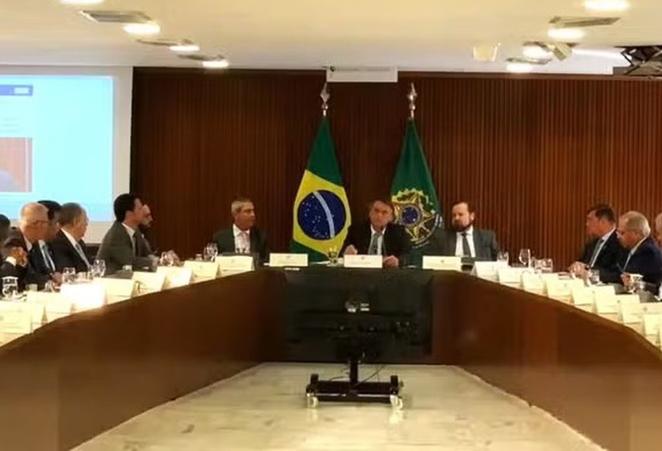 Reunio entre o ex-presidente, ministros e assessores (foto: Reproduo/PF)
