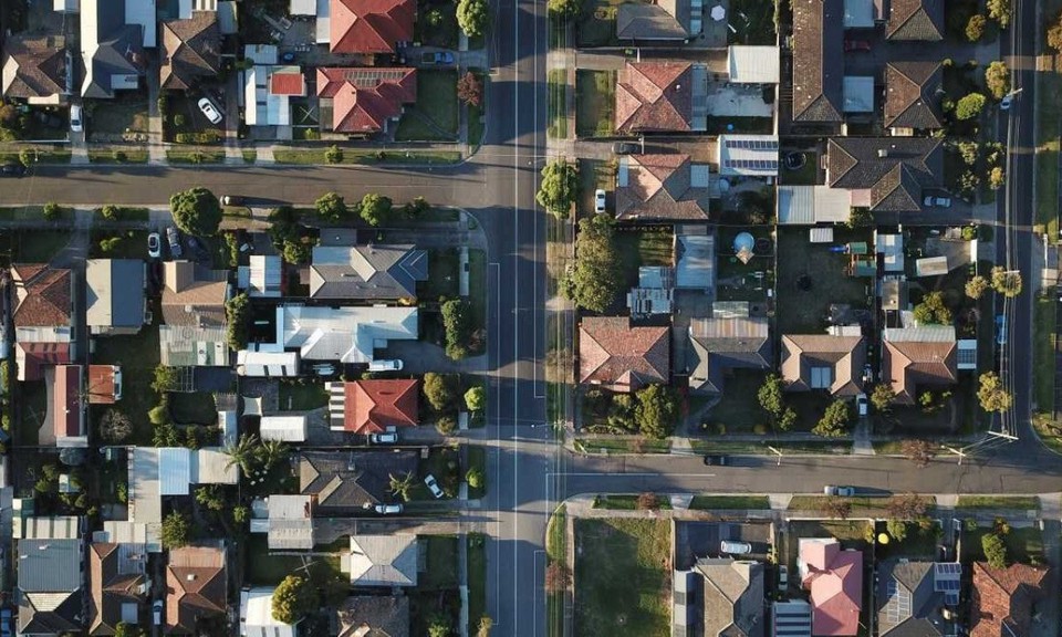 
A proporo da populao residindo em apartamento teve expanso em todas as regies, se comparado ao Censo de 2010 (foto: Reproduo/Unsplash)