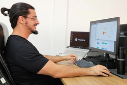 Pessoas com TEA recebem tratamento auxiliado por Inteligncia Artificial desenvolvido por empresa brasileira (DIVULGAO/NINSADE)