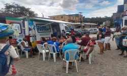Com o tema: Vamos combinar?   Preveno - Preconceito no Enfrentamento ao HIV, as aes tambm visam a diminuir o estigma contra quem vive com o vrus