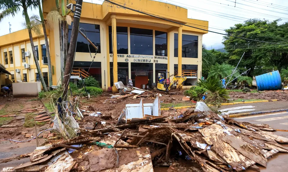 Autoridades afirmam que essa  o pior desastre climtico da histria do Rio Grande do Sul (Foto: Gustavo Mansur/Palcio Piratini)