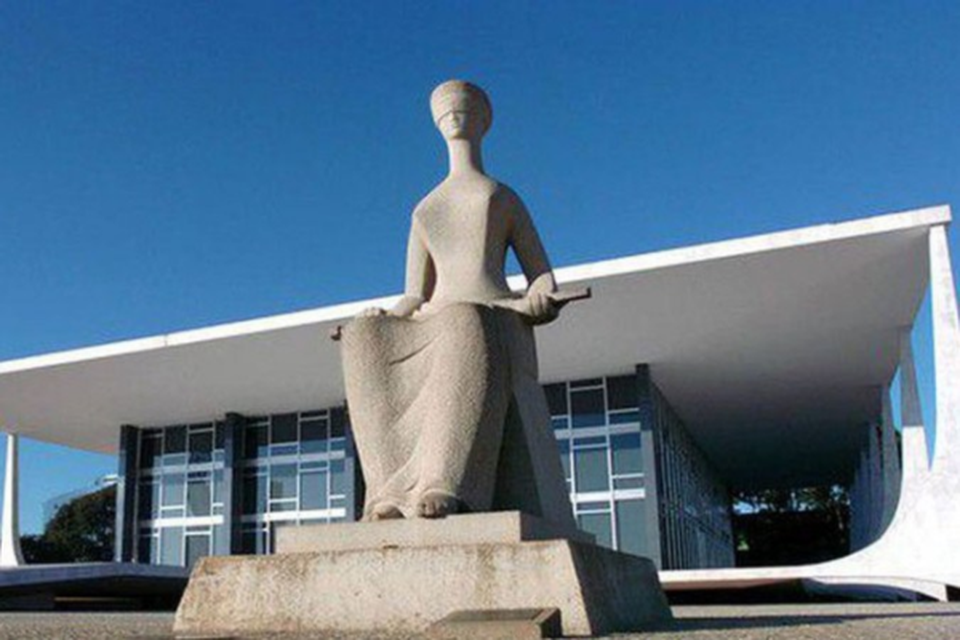 O X foi bloqueado em 30 de agosto aps o dono da rede, o bilionrio Elon Musk, descumprir uma srie de ordens judiciais e se negar a indicar um representante legal no Brasil  (Crdito: Agncia Brasil)