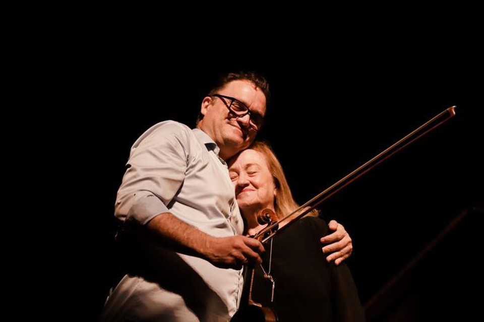 Rafael e Ana Lúcia Altino apresentam o 3º movimento da %u201CSonata para cello e piano (Hannah Carvalho)