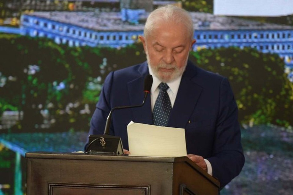
Lula, em seu discurso, afirmou que a liberdade no  o direito de "pregar a instalao de um regime autoritrio e o assassinato de adversrios"  (foto: Ed Alves/CB/D.A Press)