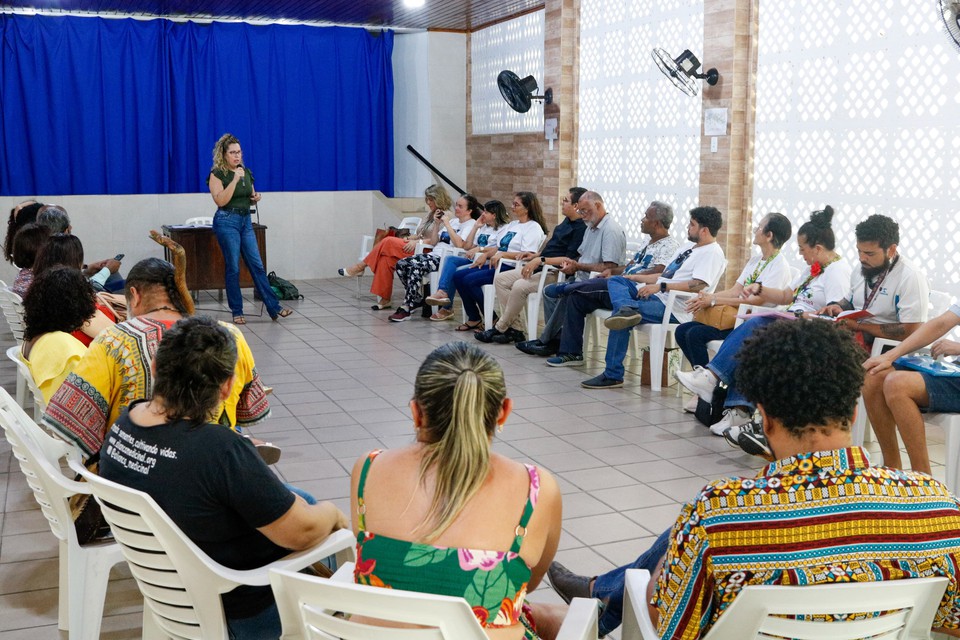 Encontro reuniu mdicos, advogados e pessoas que usam cannabis medicinal  (Foto: Marina Torres/DP)