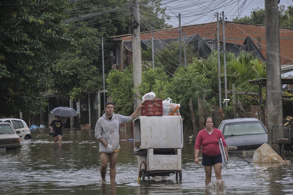 Alerta  vlido principalmente para a regio metropolitana de Porto Alegre (foto: NELSON ALMEIDA / AFP)