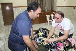 Foram entregues mais de 100 óculos e 250 cestas básicas para as seis comunidades próximas.