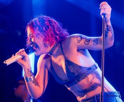 Priscilla estreou em pernambuco, o show da sua nova fase