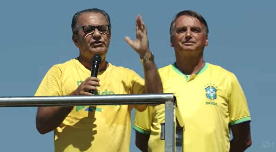 Malafaia e Bolsonaro em ato deste domingo (21) (Reproduo/Youtube)