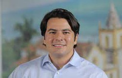 Mrcio Botelho denunciou demisso em massa no gabinete e acusou prefeito Luprcio 