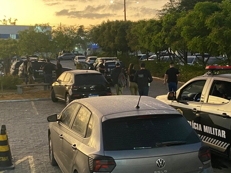 Operao foi deflagrada em Caruaru  (Foto: Polcia Civil )