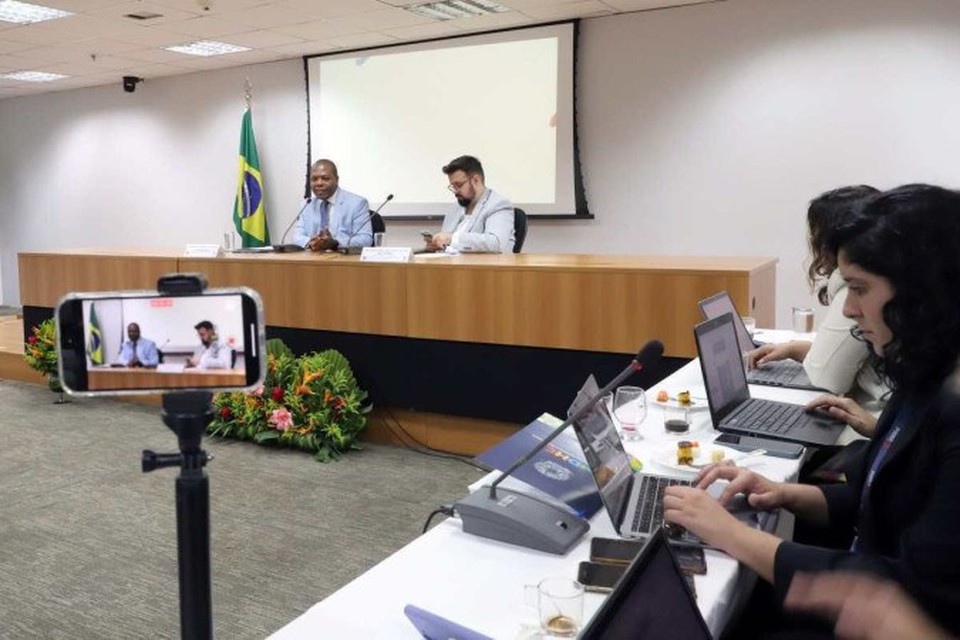 Almeida disse que conversar com o ministro da Justia para integrar a poltica de direitos humanos com a rea da segurana pblica  (Crdito: Clarice Castro/MDHC)