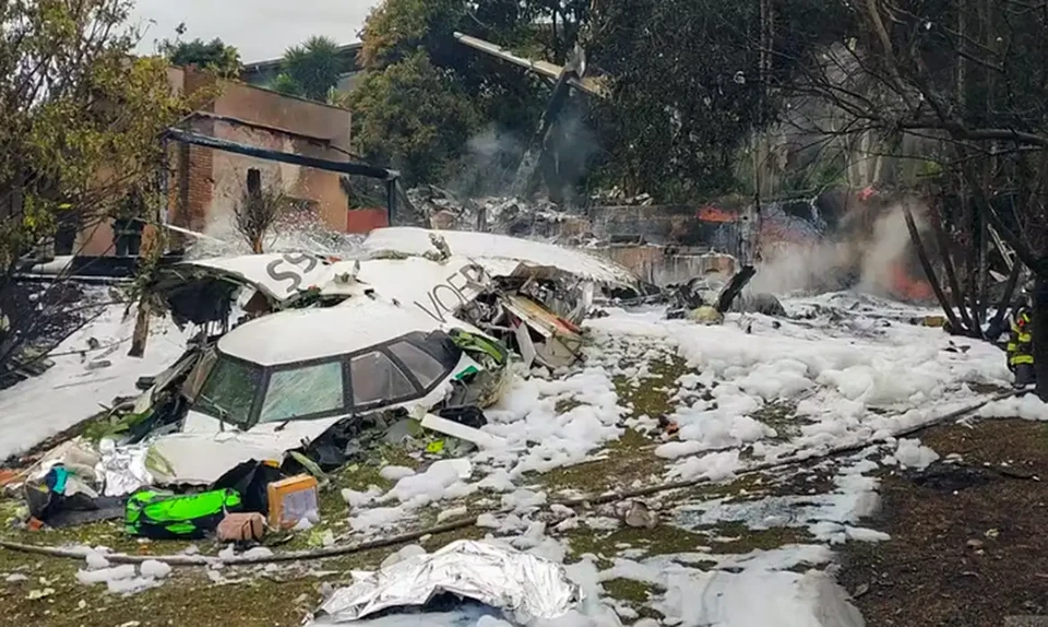 A aeronave ATR-72, da Voepass Linhas Areas, caiu na sexta-feira (9) enquanto fazia a rota Cascavel (PR) - Guarulhos (SP) (Foto: Divulgao/Secretaria de Segurana de So Paulo)
