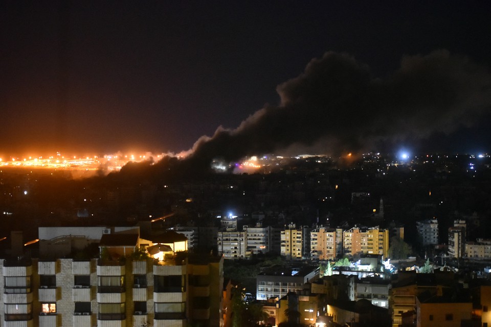 Horas antes, os Estados Unidos haviam anunciado operaes terrestres "limitadas" de Israel contra o Hezbollah no Lbano (foto: Fadel ITANI / AFP)