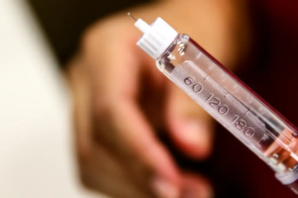 Qualquer pessoa que precise do medicamento e que esteja com dificuldade de conseguir, pode solicitar na unidade bsica de sade (UBS) mais perto da sua casa (Crdito: Agncia Brasil)