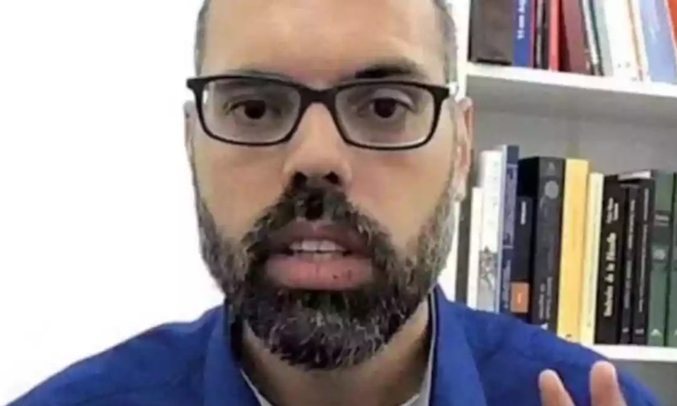 

Blogueiro bolsonarista  foragido da Justia (foto: Reproduo/Redes Sociais
)