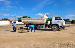 Prefeitura intensifica mutirões de limpeza na área rural de Petrolina (Foto: Arquivo/Seagri)