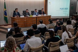 Equipe econmica recua e governo revisa meta de 2025 para deficit zero (crdito: Rafa Neddermeyer/Agncia Brasil
)