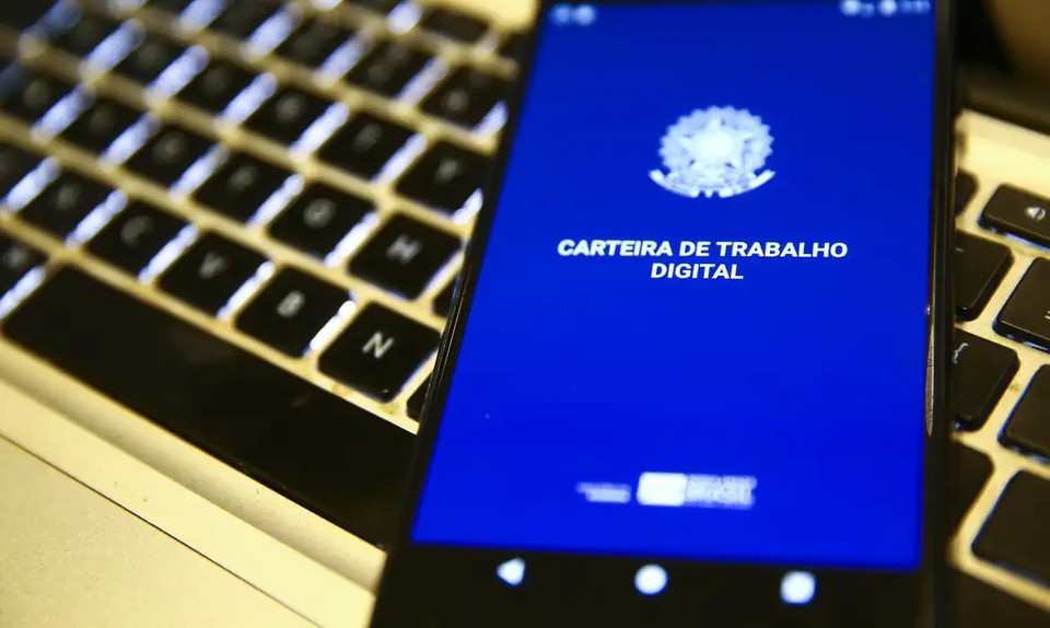 Tambm so oferecidas 35 vagas para pessoas com deficincia. 
 (Foto: Marcelo Camargo/Agncia Brasil)