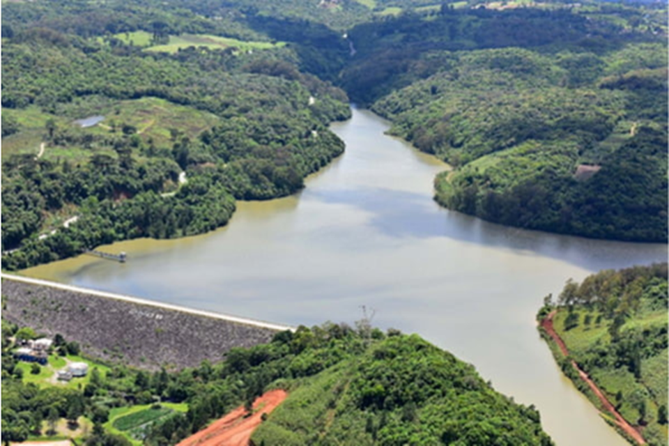 Imagem colorida de represa em Caxias do Sul (RS) (Crditos: Divulgao/Samae)