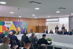Presidente Lula e ministros do governo recebem representantes da indstria siderrgica no Planalto
