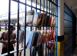 Detentos de Pernambuco podem ter pena reduzida atravs da leitura; entenda (Foto: AGEPEN)
