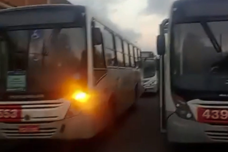 (Foto: Reprodução/Sindicato dos Rodoviários do Recife e Região Metropolitana
) (Foto: Reprodução/Sindicato dos Rodoviários do Recife e Região Metropolitana
)