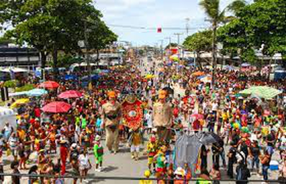 Camburo da Alegria desfilar em Olinda  (Foto: Arquivo/DP)