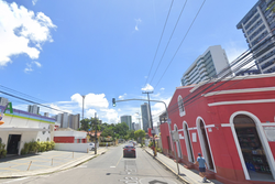 Obra interdita Rua da Harmonia por até 30 dias  (Foto: Reprodução/Google Street View)