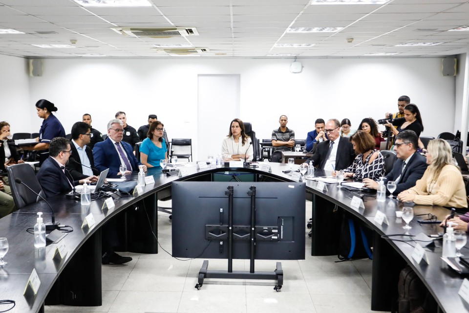 Governadora participou de evento do "Juntos pela Segurana" (Foto: Governo de Pernambuco)