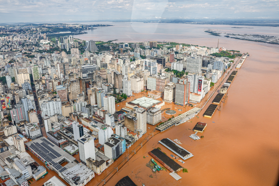 A capital Porto Alegre visto de cima (Crdito: RICARDO STUCKERT / BRAZILIAN PRESIDENCY / AFP)