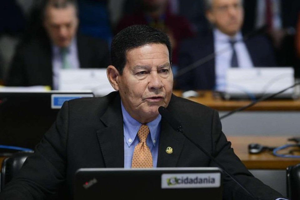 
O ex-vice-presidente de Bolsonaro chamou a operao de "devassa persecutria" (foto: Pedro Frana/Agncia Senado)