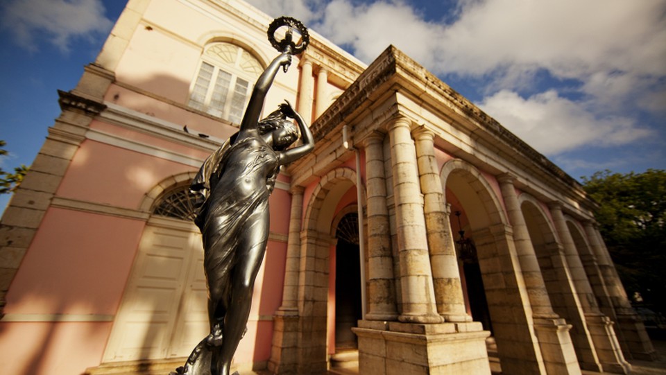 Veja os eventos no Memorial da América Latina, Club Homs e Praça