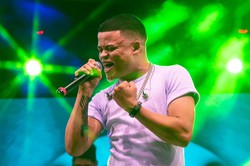 Cantor Rafa Diniz morre afogado no Rio So Francisco, na divisa entre Pernambuco e Bahia (Foto: Reproduo/Instagram)
