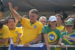 Ato na Paulista: Bolsonaro pede anistia para golpistas do 8/1 (Foto: NELSON ALMEIDA / AFP
)