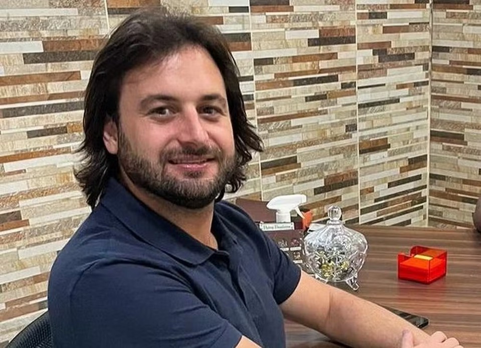 O empresrio Rodrigo Carvalheira foi preso na quinta (11), por cumprimento de mandado de priso preventiva, pela suspeito de cometer crimes sexuais contra mulheres  (Foto: Reproduo/Redes Sociais )