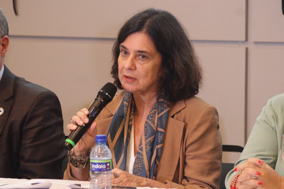 De acordo com a ministra da Sade, Nsia Trindade, a implantao do novo empreendimento mostra a capacidade brasileira, a partir de polticas pblicas, que foram retomas no terceiro governo do presidente Lula, de alavancar tecnologias fundamentais para a sade da populao (Foto: Priscilla Melo /DP)