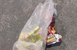 Saco de pipocas usado pelos suspeitos foi encontrado pela PM